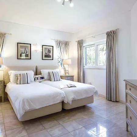 Casa Sirius * بيناغيل